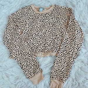 Forever21 Cropped Long Sleeve Top